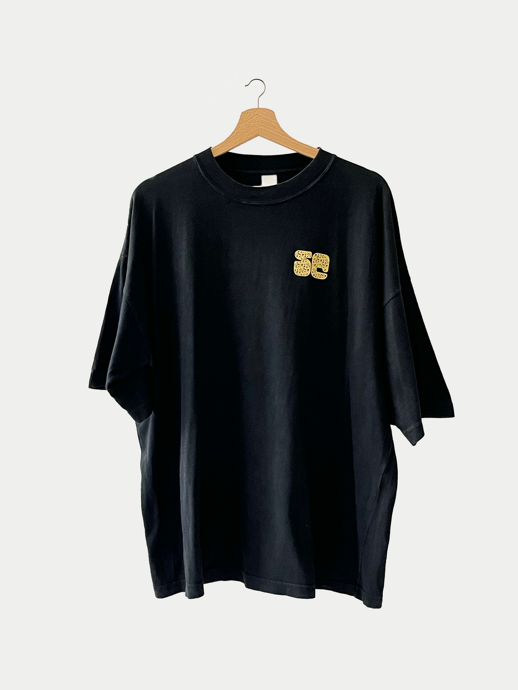 T-shirt noir et jaune vintage 90’s Sehama X Pulgar