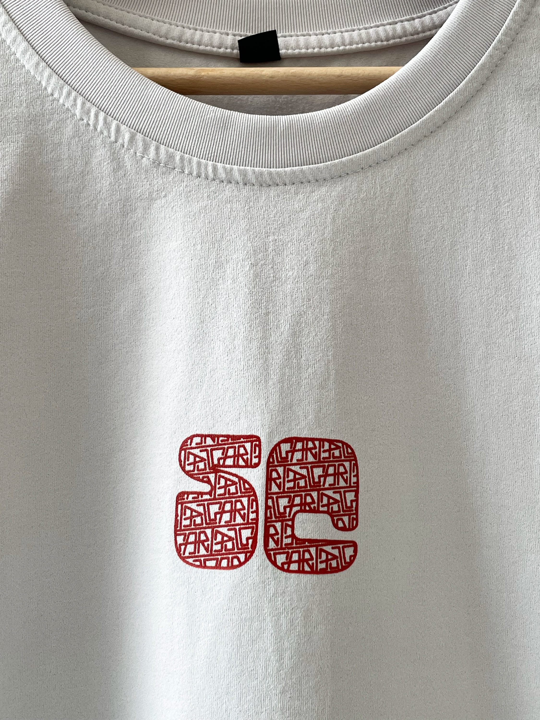 T-shirt blanc et rouge stretch Sehama X Pulgar